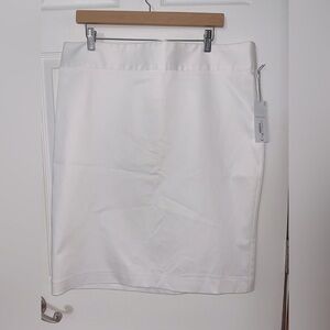 Liz Claiborne Chic White Pencil Skirt for Women NWT 16